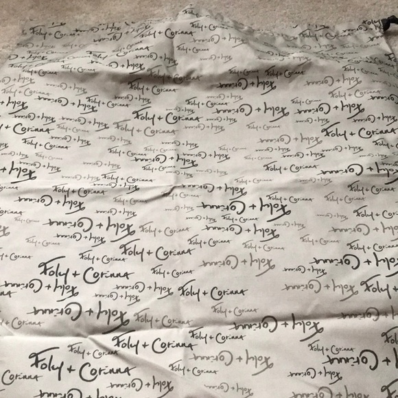 Foley & Corinna Tote - Picture 5 of 5